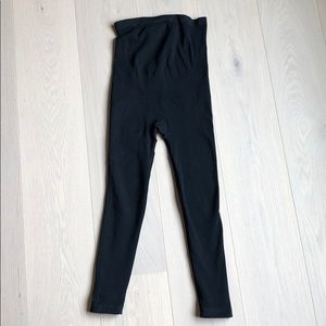 Spanx maternity leggings size M